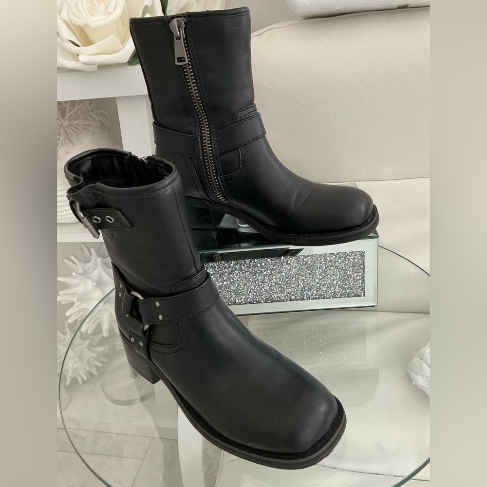Open Edit Black Women's Ankle Boots